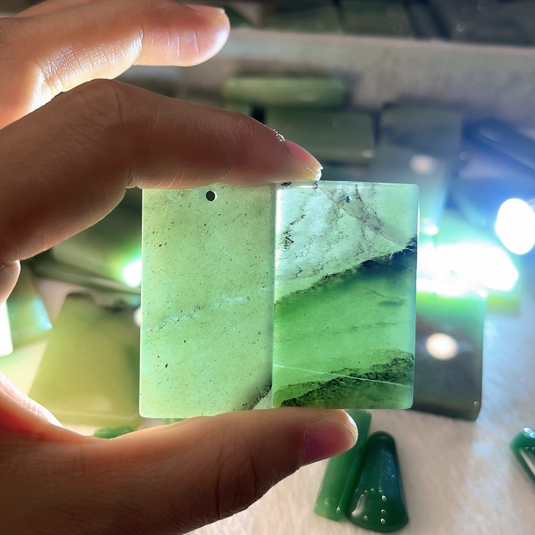 密玉（石英质玉）未镶嵌颈饰