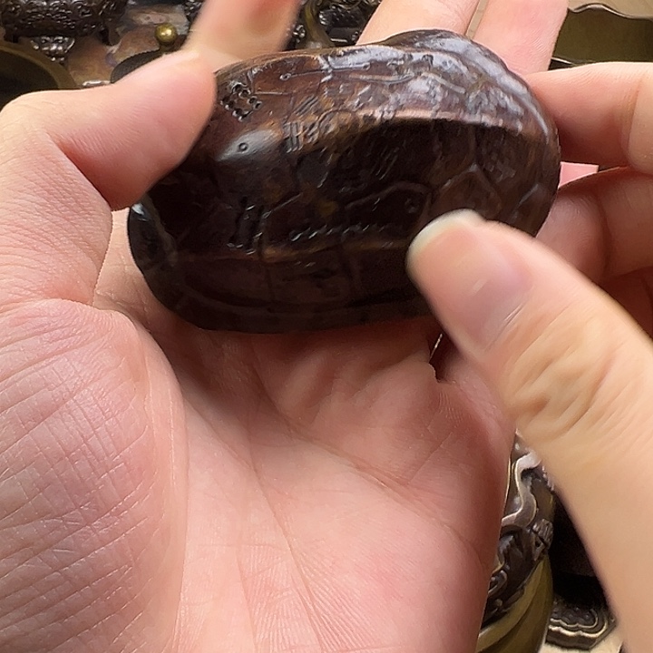 精美铜器，点击下单