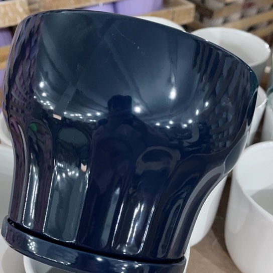 多肉绿植陶瓷花盆9.9包邮，有孔