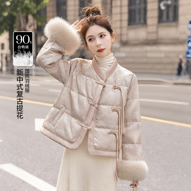 【品牌奥莱】丝柏舍冬季女装单排扣正肩短款90绒羽绒服S54B2564Y