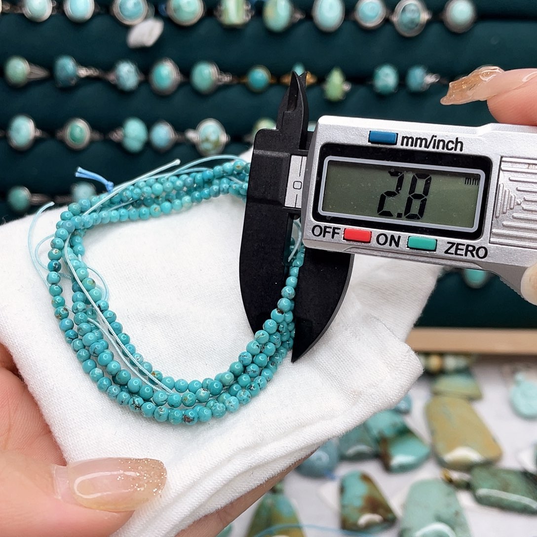 绿松石绿松石未镶嵌