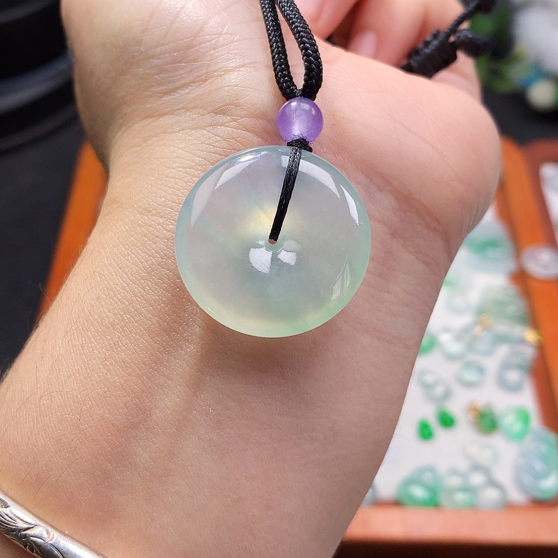 吊坠(不含链)未镶嵌翡翠平安扣