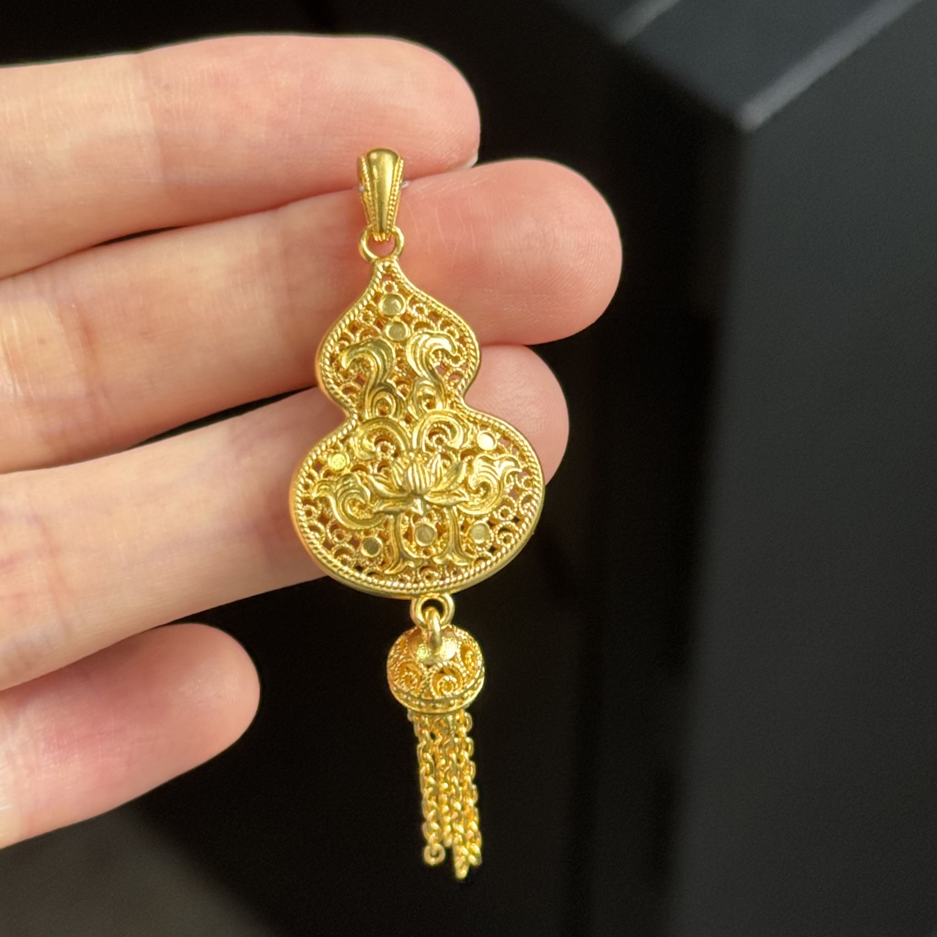 流苏花丝葫芦吊坠 足金999 