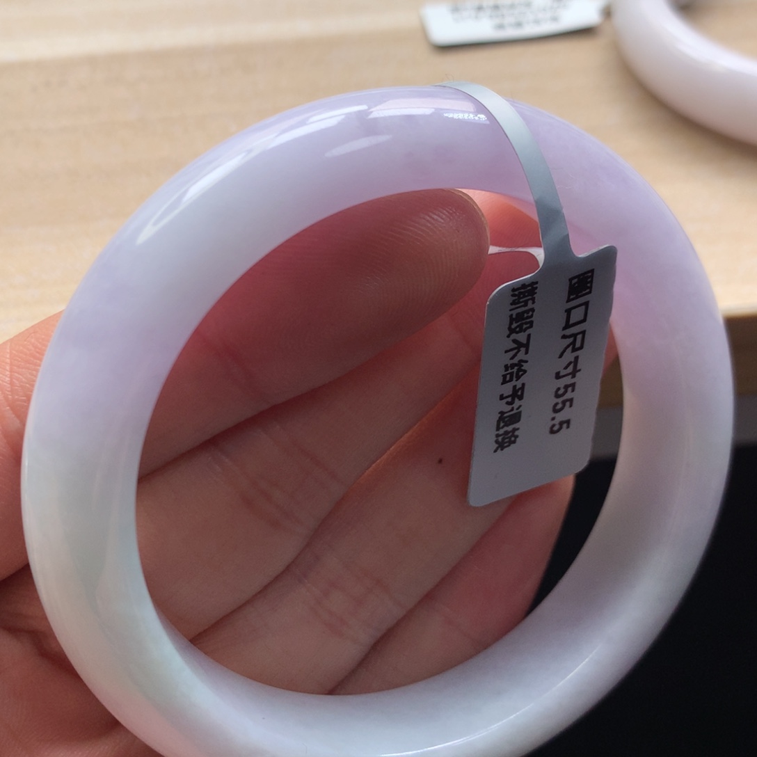 未镶嵌手镯翡翠手镯