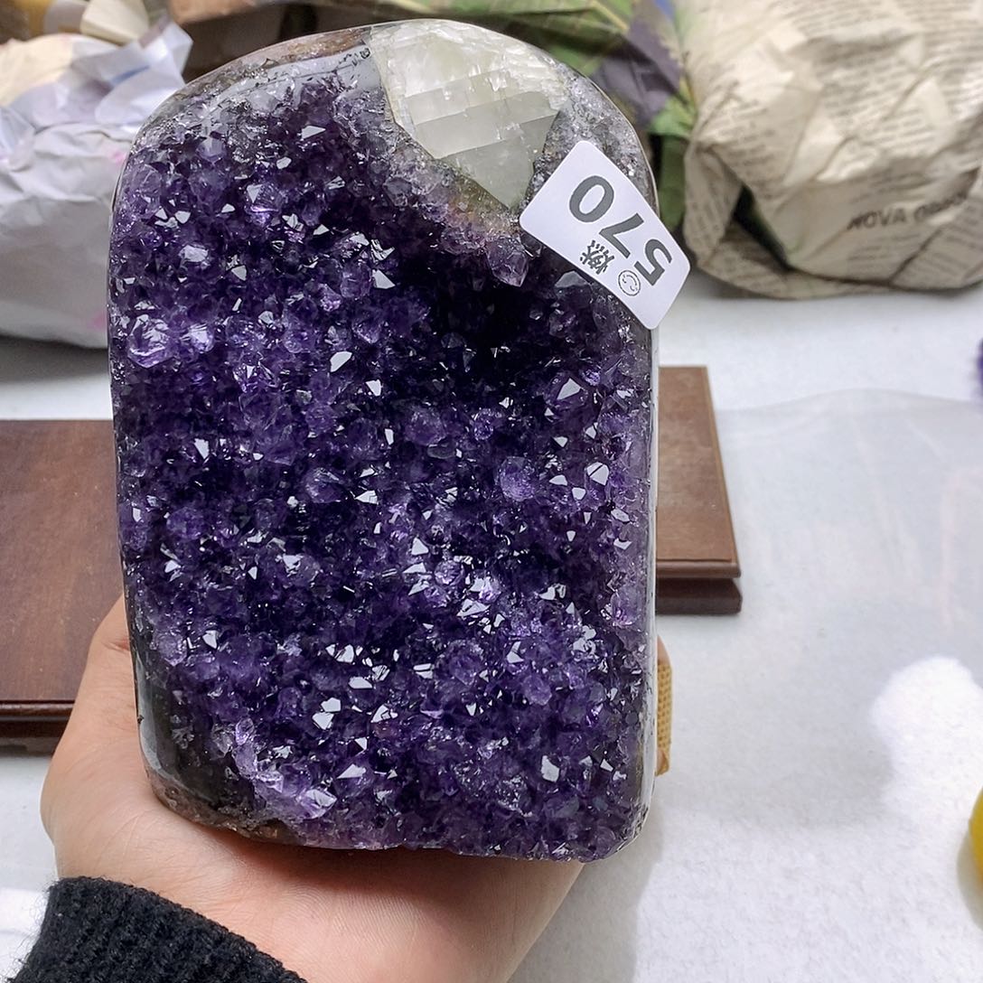 紫晶大型摆件（非配饰）未镶嵌