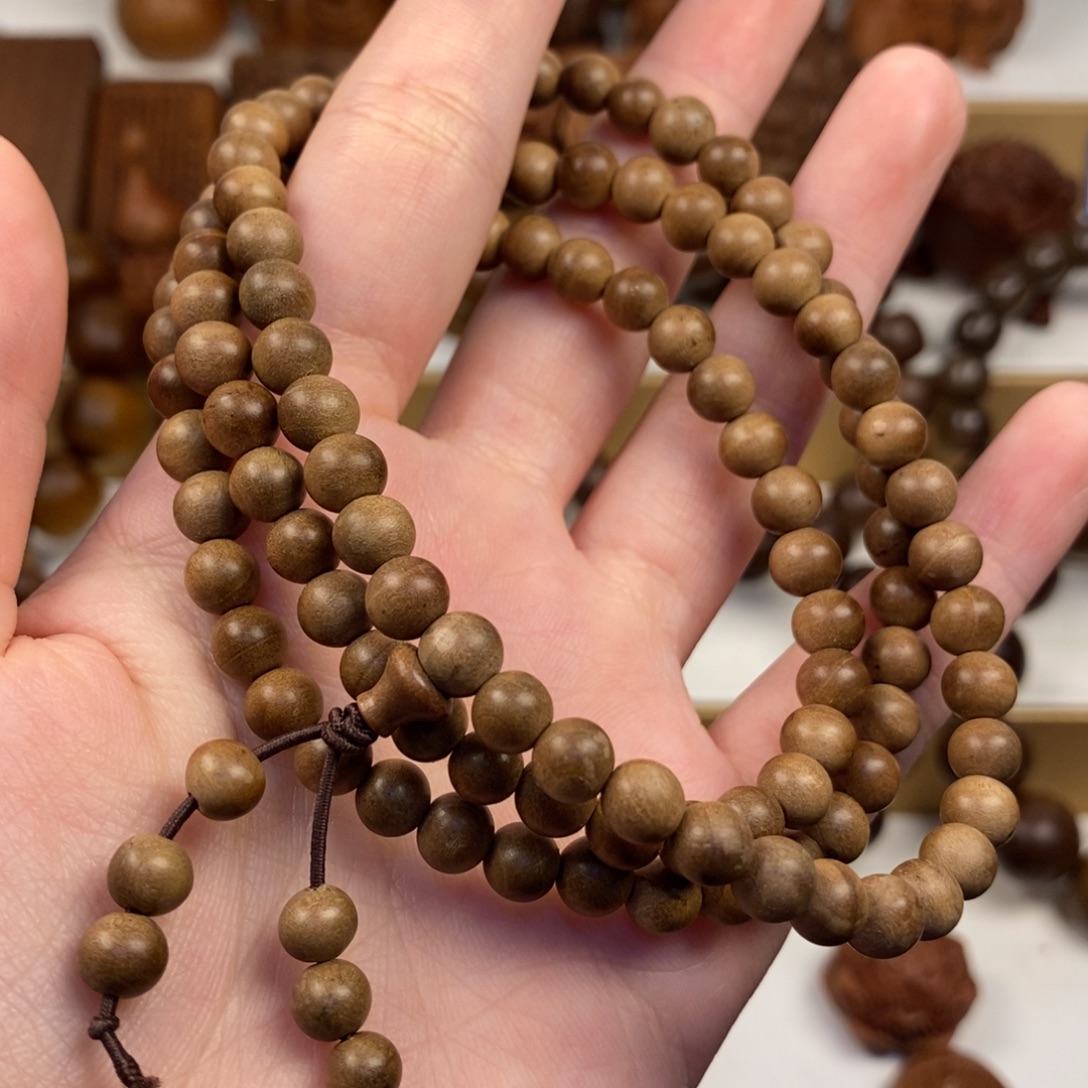 石***君檀香木手串/手链老山檀香0.6/108横纹奶香微瑕福利