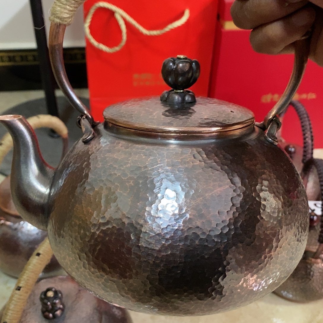 复古大壶手工锻打工艺