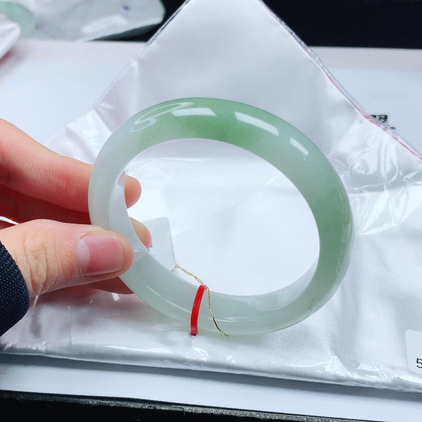【闪购商品】翡翠手镯未镶嵌天然缅甸a货手镯53+