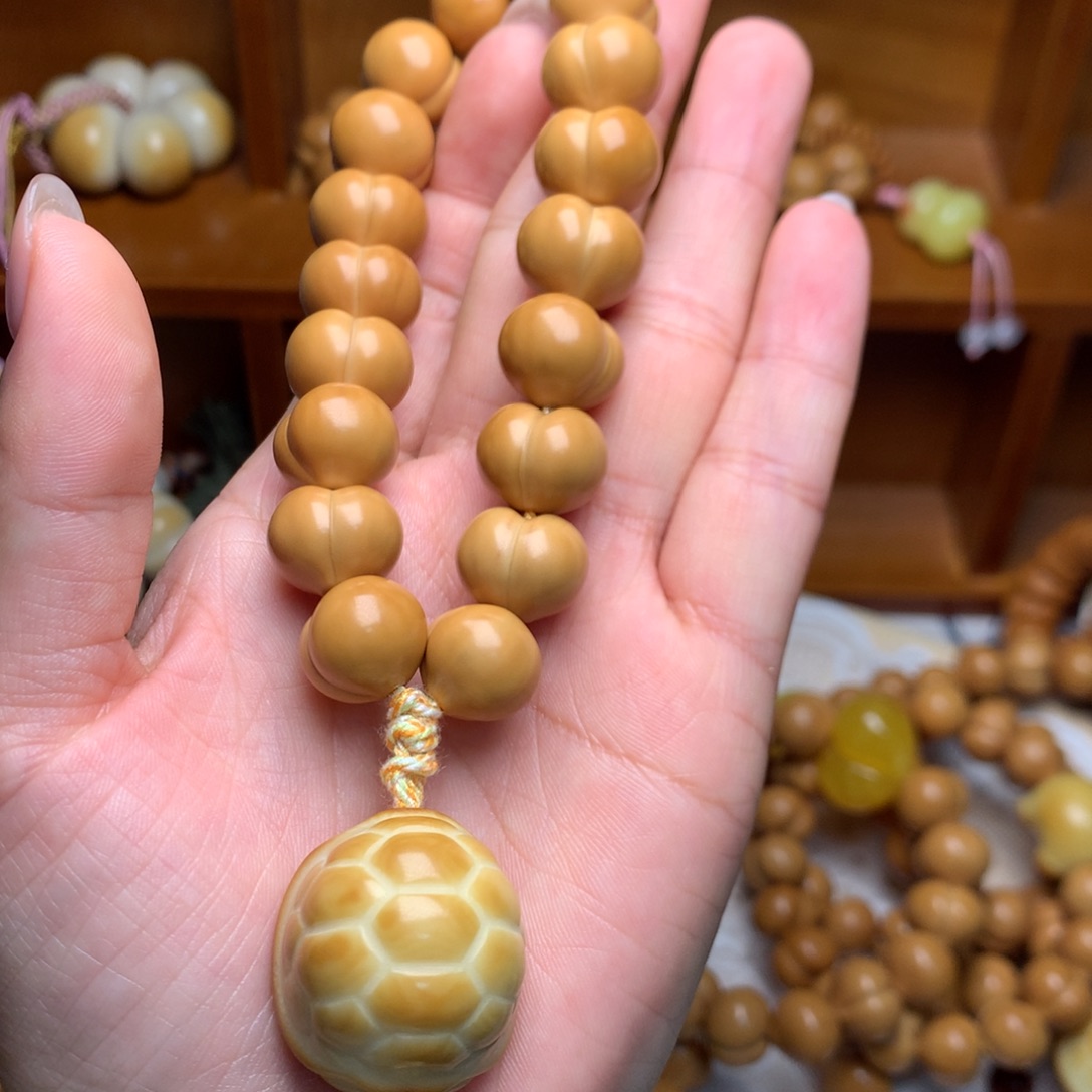 猴头核桃吊坠高定屁桃手持富甲14➕