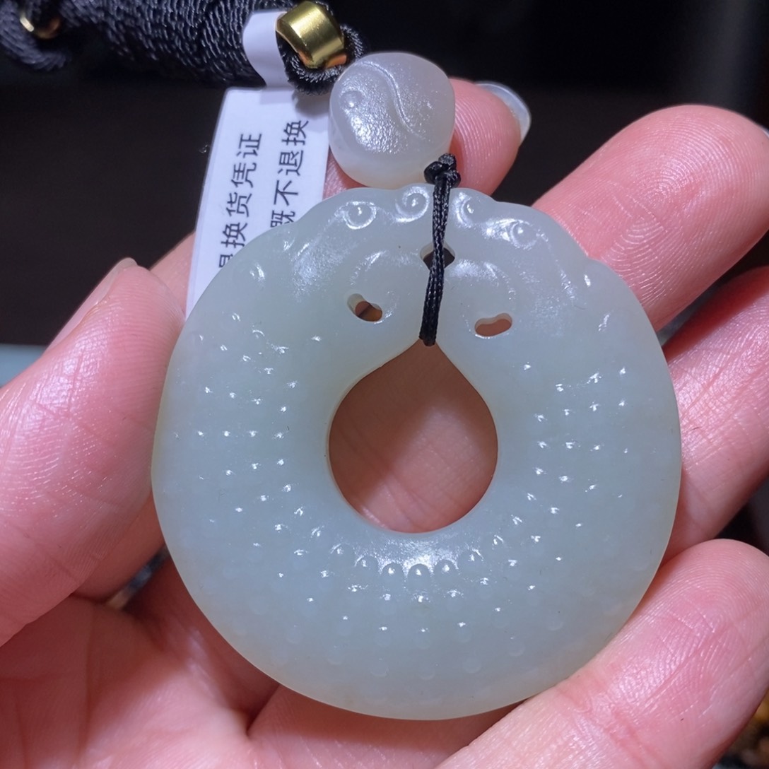 和田玉挂件未镶嵌