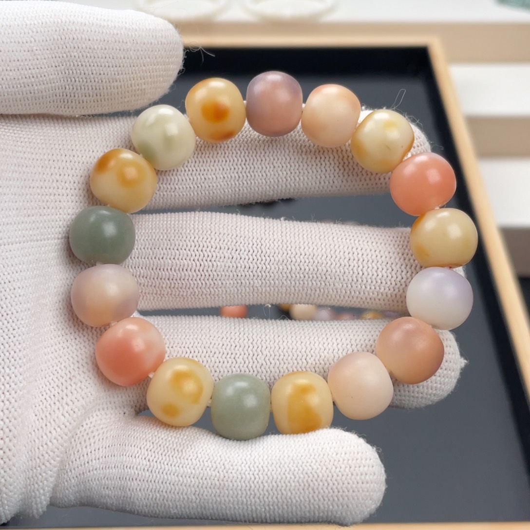 白玉菩提吊坠卡13小清新通货