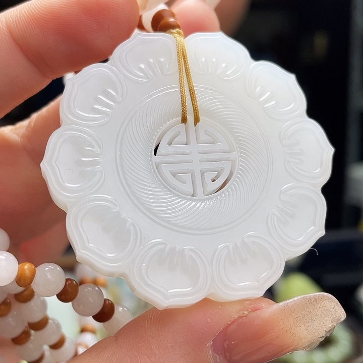 和田玉挂件未镶嵌定制发货