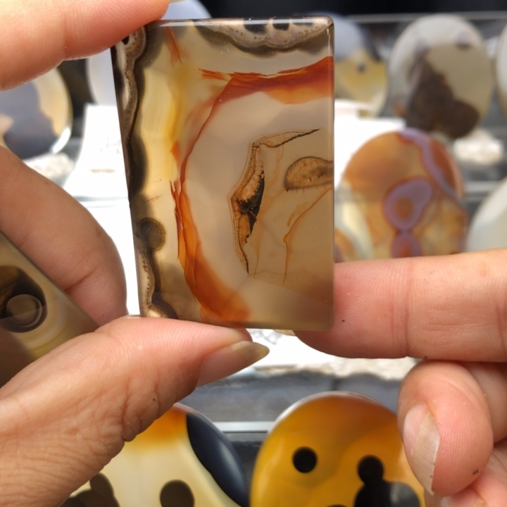 合金玛瑙/玉髓珠宝奇石070