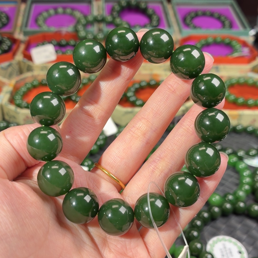 和田玉（碧玉）未镶嵌手串