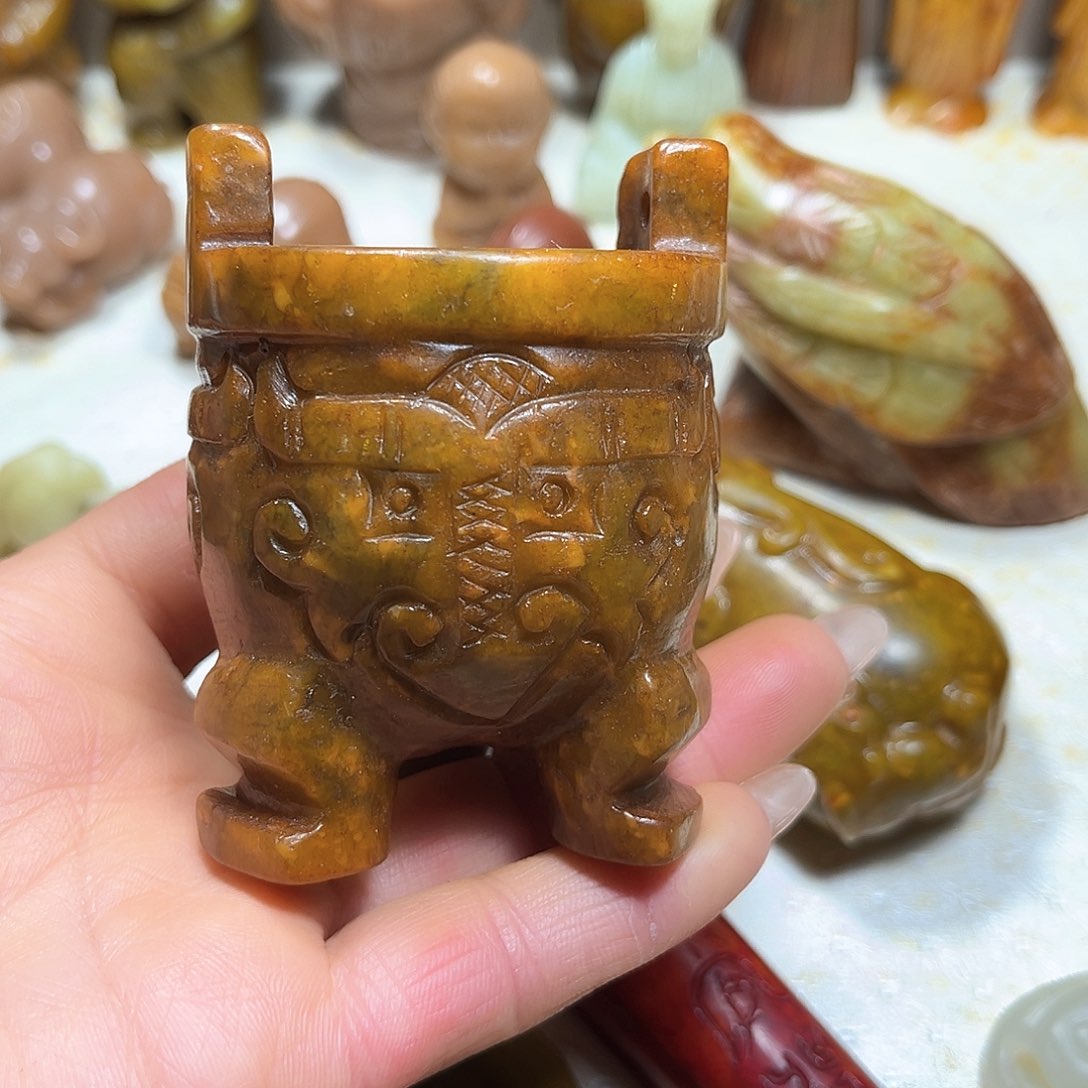 白玉菩提吊坠白玉菩提吊坠