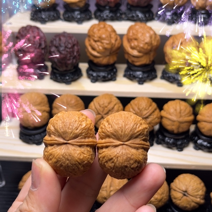 文玩核桃吊坠33w寿星头37尺