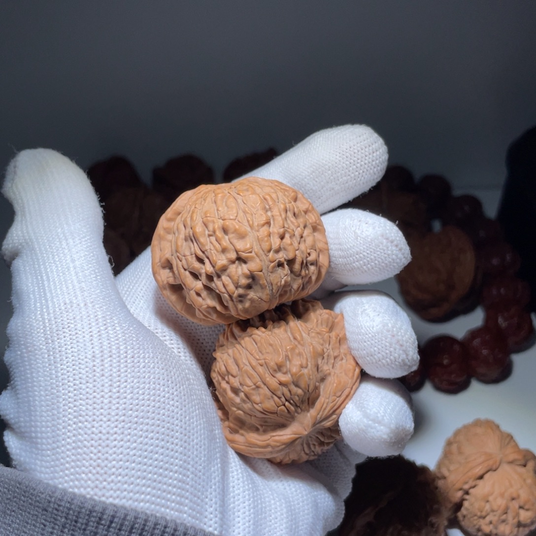 吊坠文玩核桃10号43球白