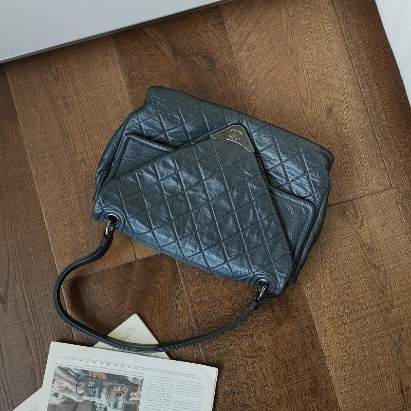 95新 Chanel/香奈儿 Azul-银扣羊皮翻盖信封单肩包52797