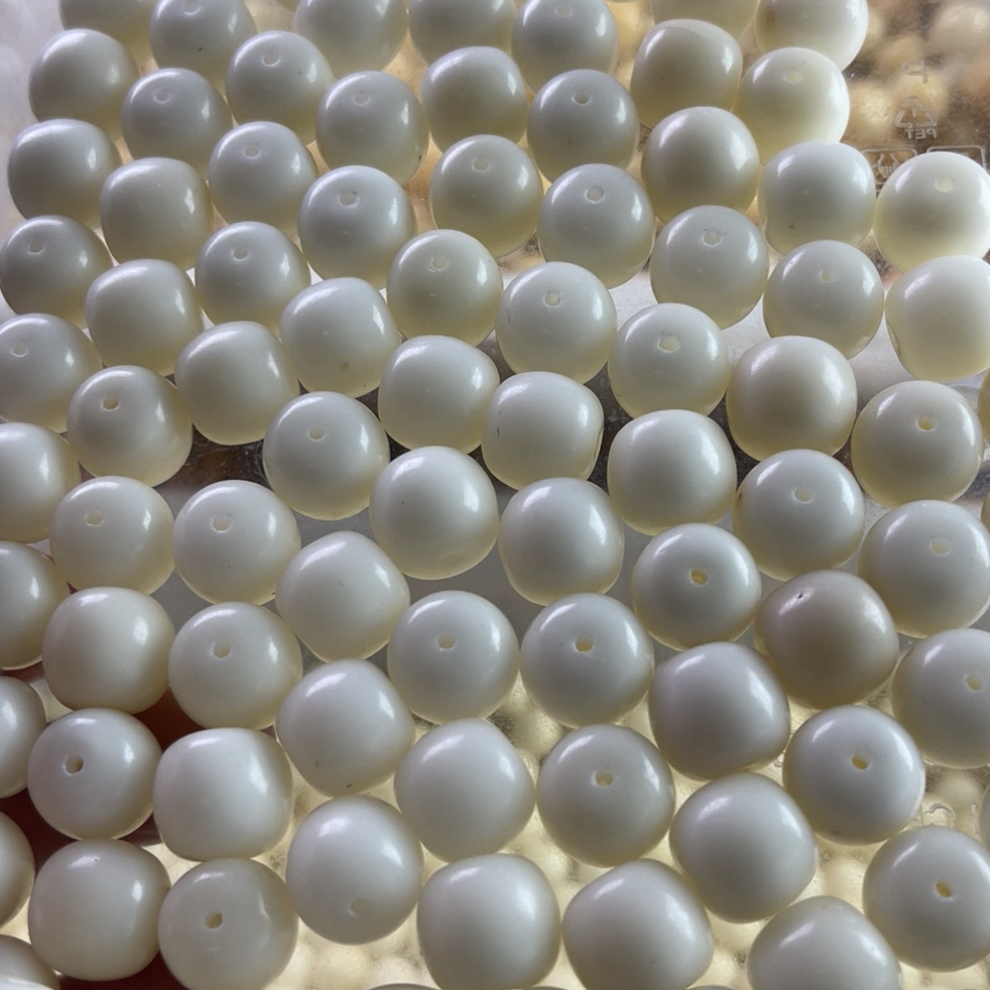 吊坠白玉菩提瑕疵14白玉桶珠60颗