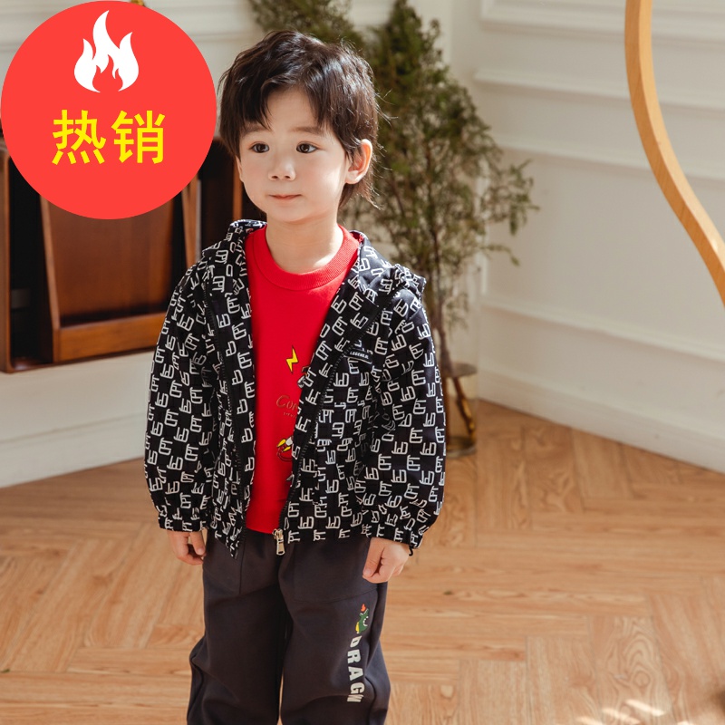 品牌男童外套儿童洋气夹克拉链上衣新款童装秋冬装XBW45859