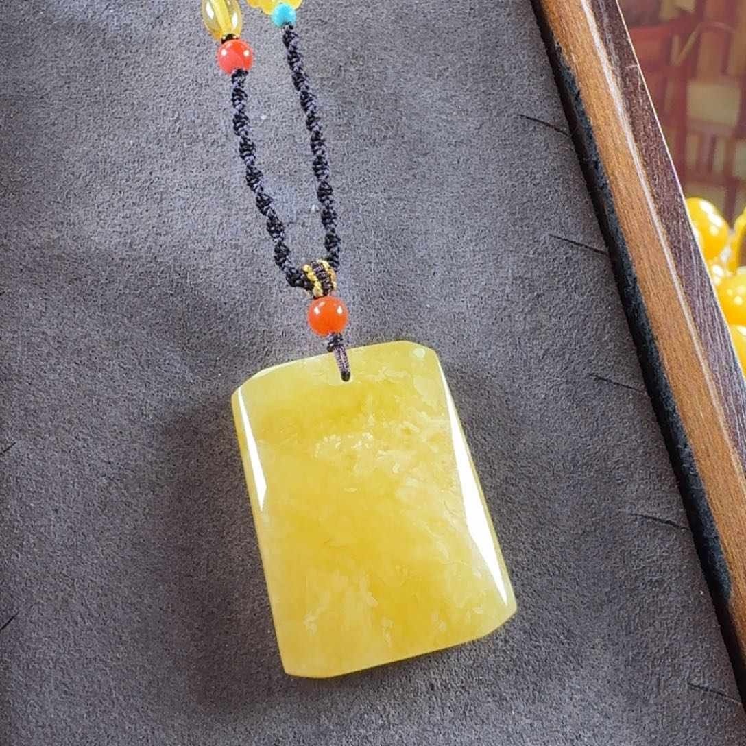 未镶嵌毛衣链蜜蜡