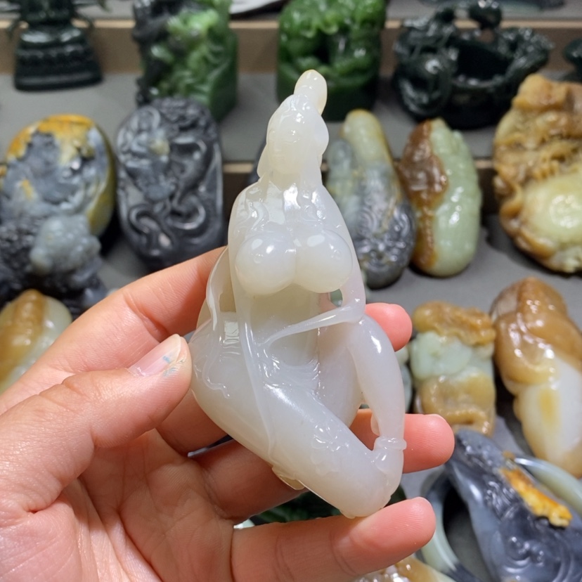 【闪购商品】和田玉把件未镶嵌布**下