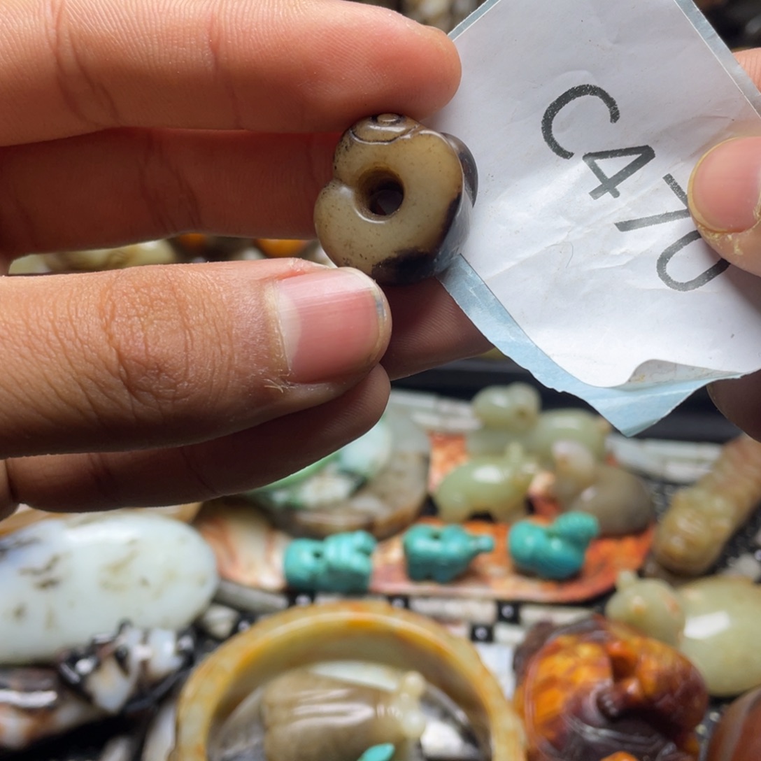 和田玉（糖玉）挂件未镶嵌