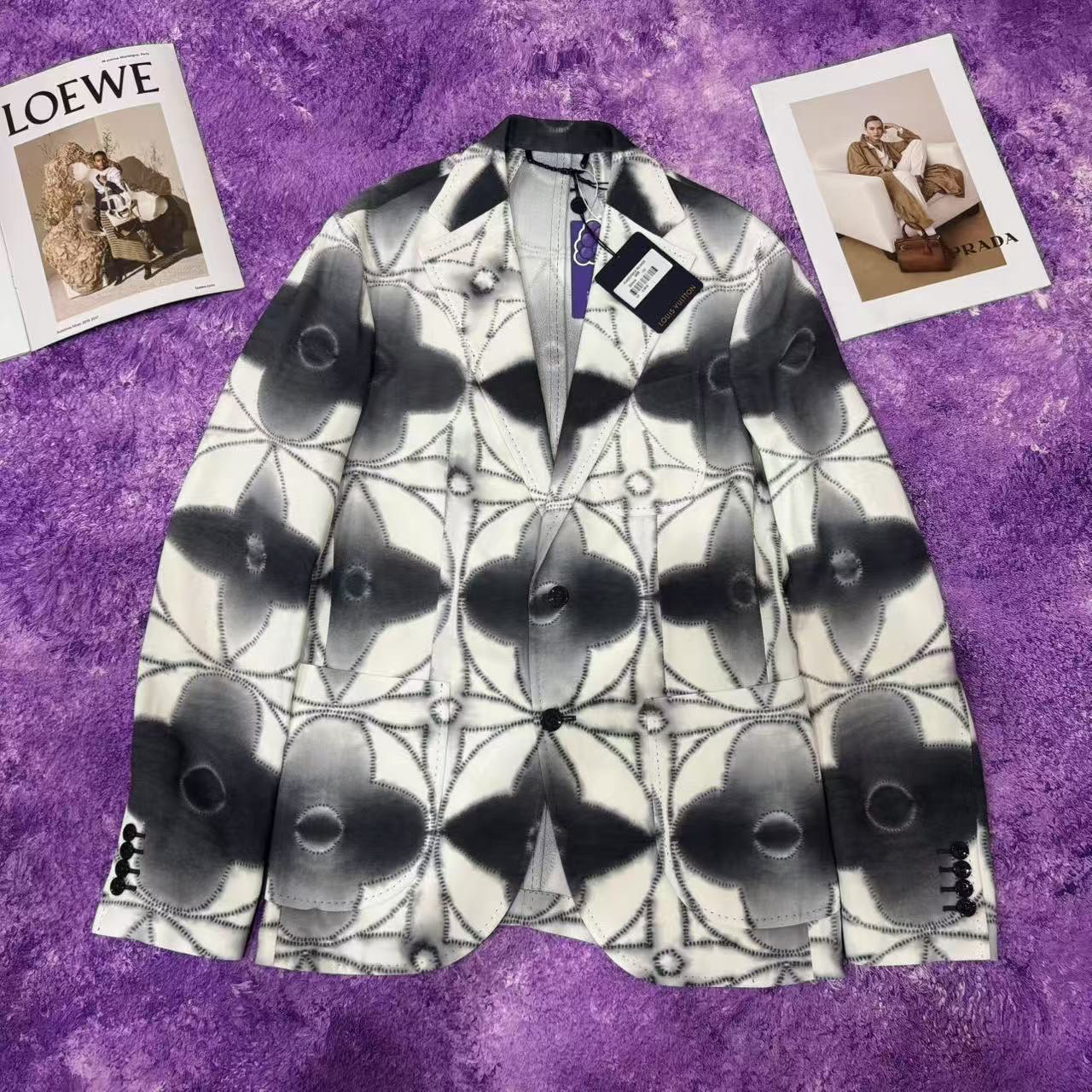 未使用 LouisVuitton/路易威登 外套上衣奢潮/LV三花满印西服/48