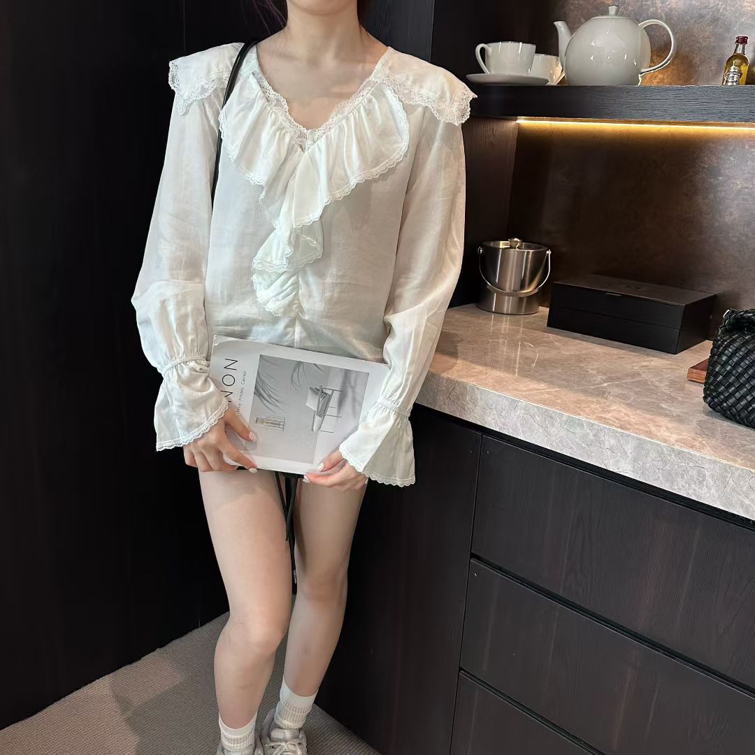 2025欧货正版秋季新款V领法式复古荷叶边碎花长袖衬衫女气质上衣