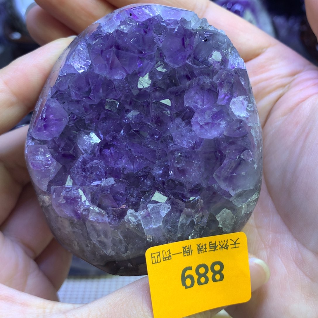 未镶嵌水晶大型摆件（非配饰）