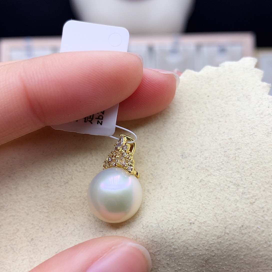 颈饰合金淡水珍珠