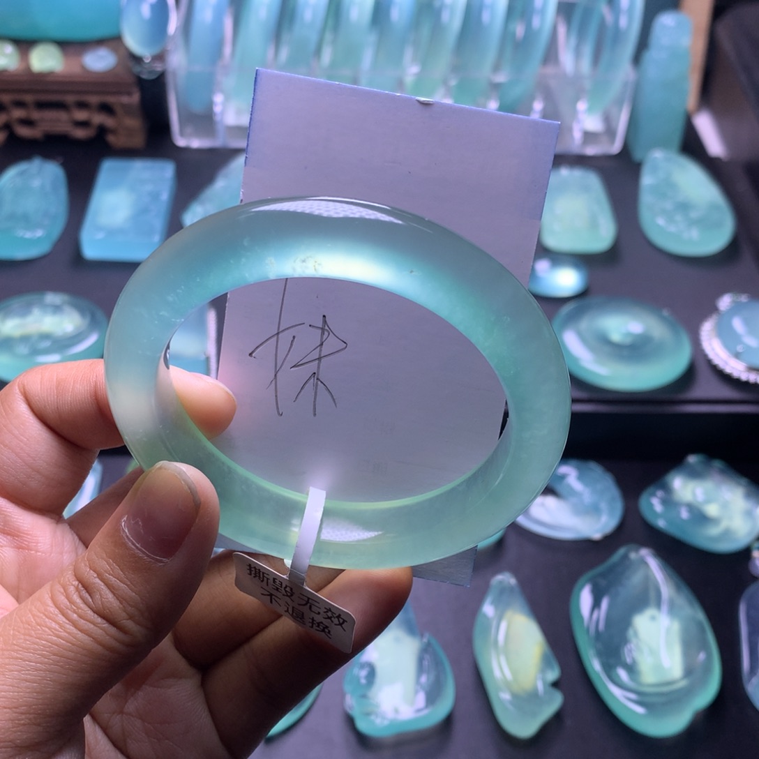 蛇纹石玉手镯56未镶嵌