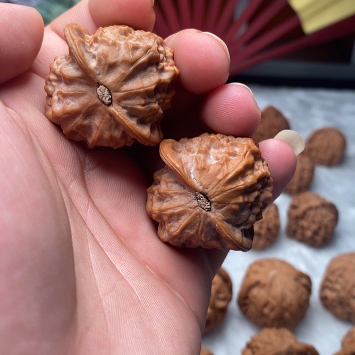 把件文玩核桃37尺瓷娃娃