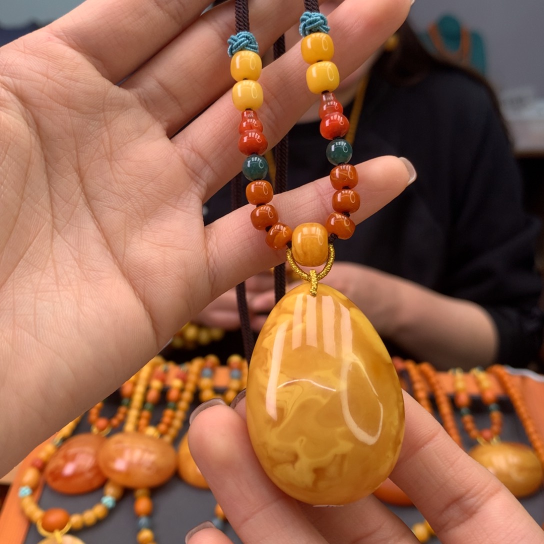 蜜蜡颈饰未镶嵌水滴