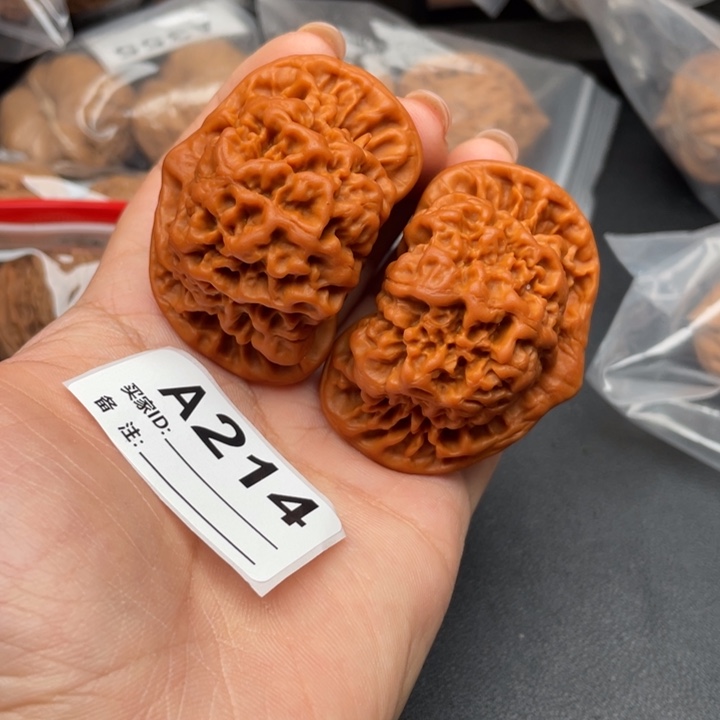 文玩核桃吊坠核桃