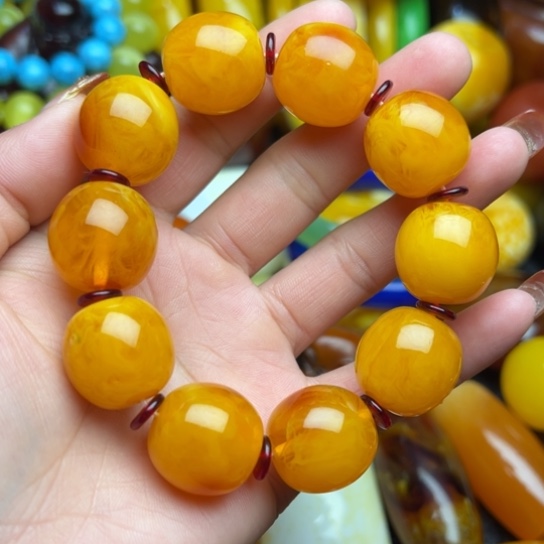 琥珀手串未镶嵌蜜蜡