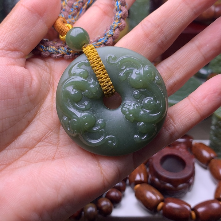 岫岩老玉（透闪石质玉）把件未镶嵌ᝰ****