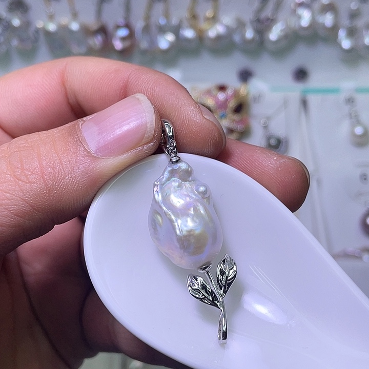 未镶嵌淡水珍珠颈饰40