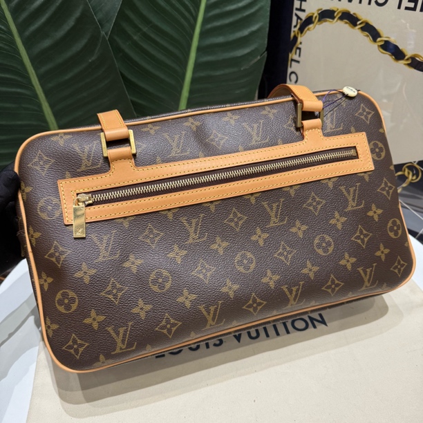 95新 LouisVuitton/路易威登 大号开口笑单肩手提包 植糅和里换新