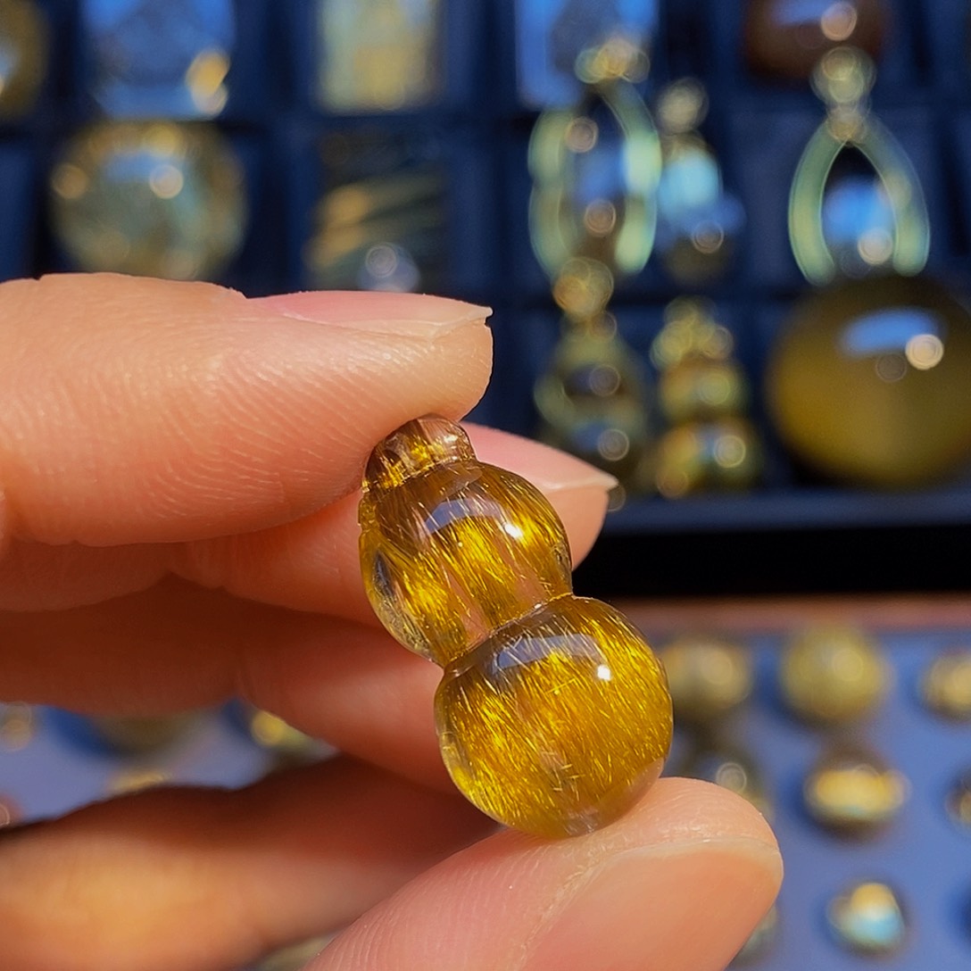 水晶颈饰未镶嵌天然发晶葫芦吊坠