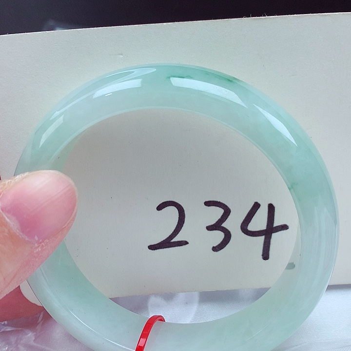 翡翠未镶嵌手镯翡翠