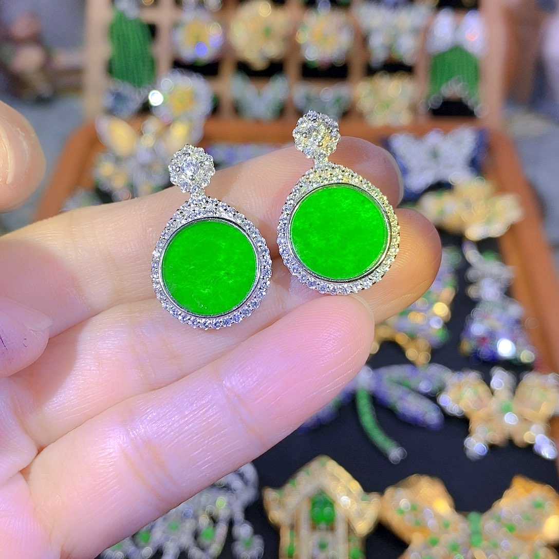 吊坠(不含链)银S925镶嵌翡翠多样发其一