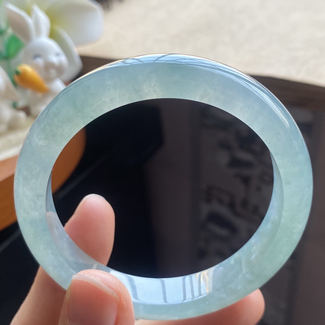 02.30批1271号50.5-10.7-7.2冰果冻镯！清浅的底色！天然翡翠手镯