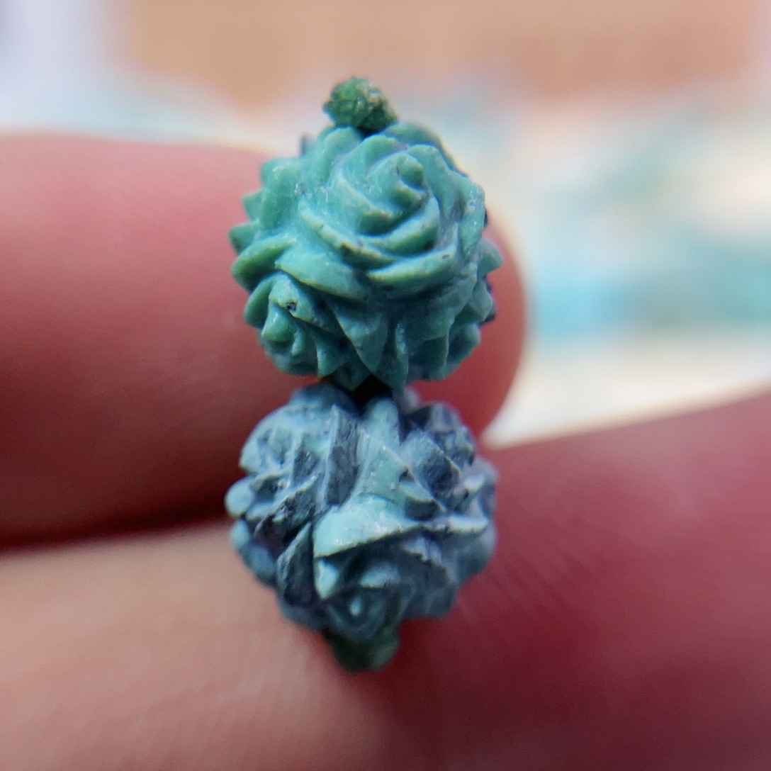 绿松石配饰未镶嵌