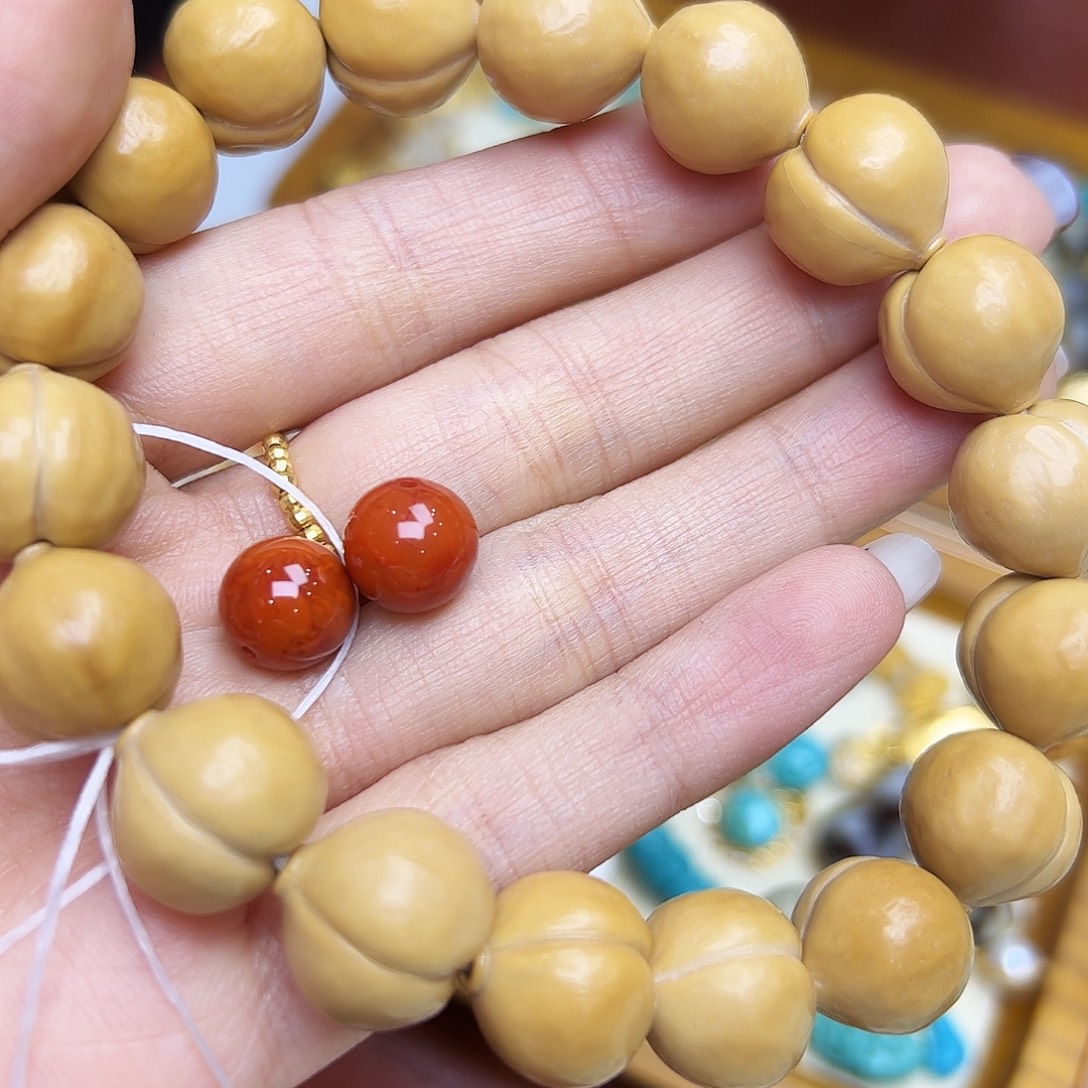 ****。猴头核桃吊坠猴头核桃