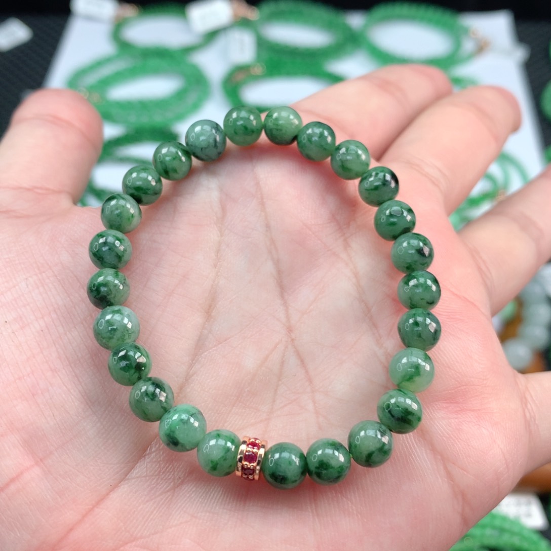 翡翠手链未镶嵌翡翠