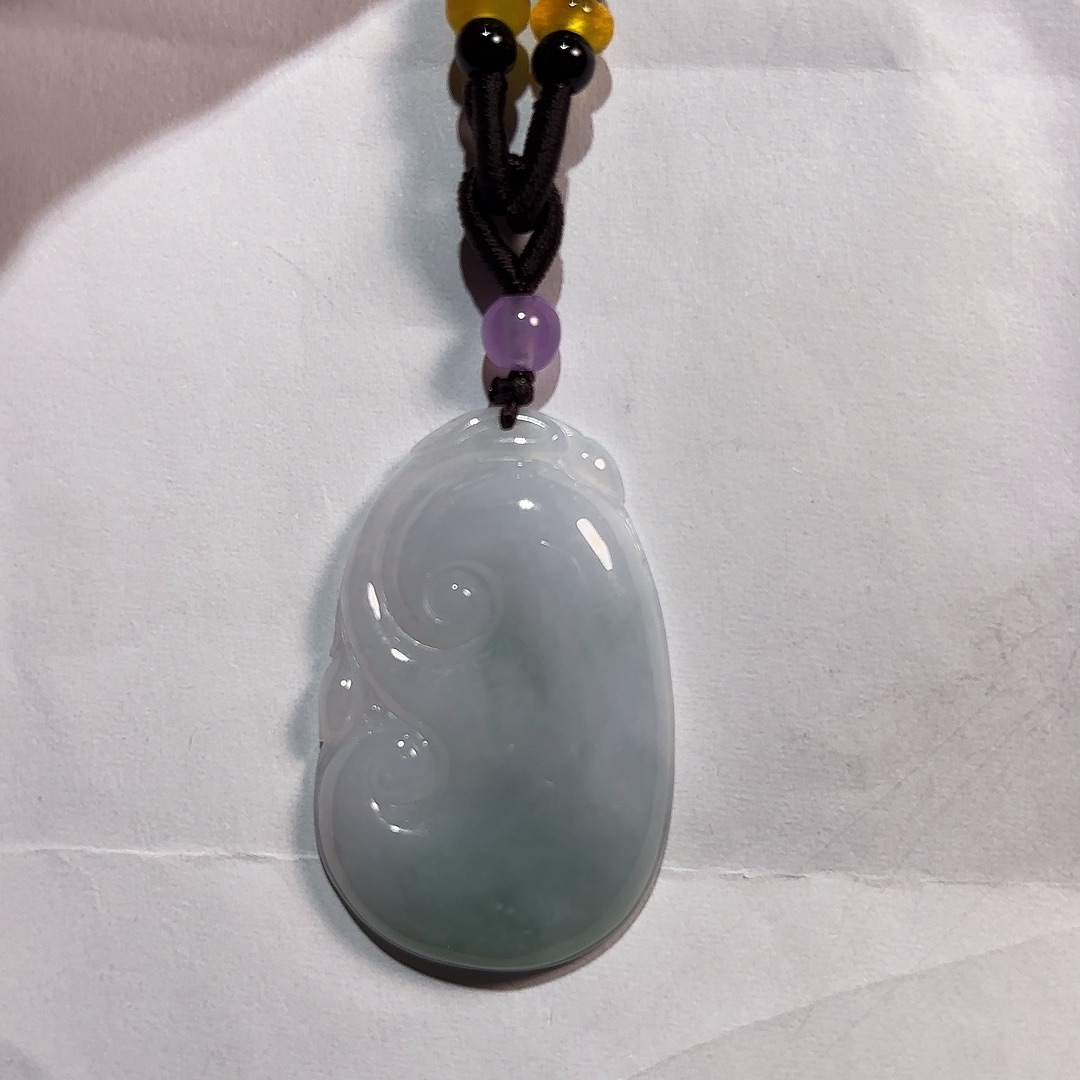 翡翠未镶嵌颈饰天然的A货翡翠未镶嵌颈饰