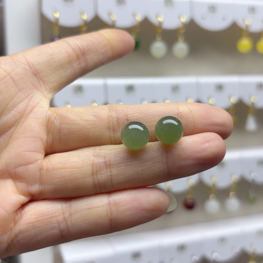 银S925镶嵌和田玉耳饰10m m