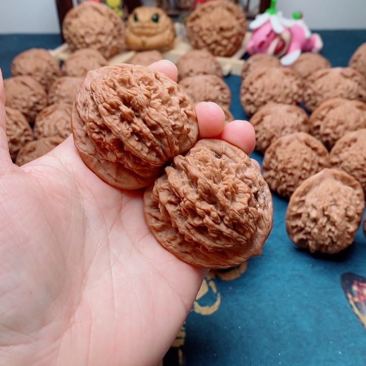 文玩核桃把件麦虎44