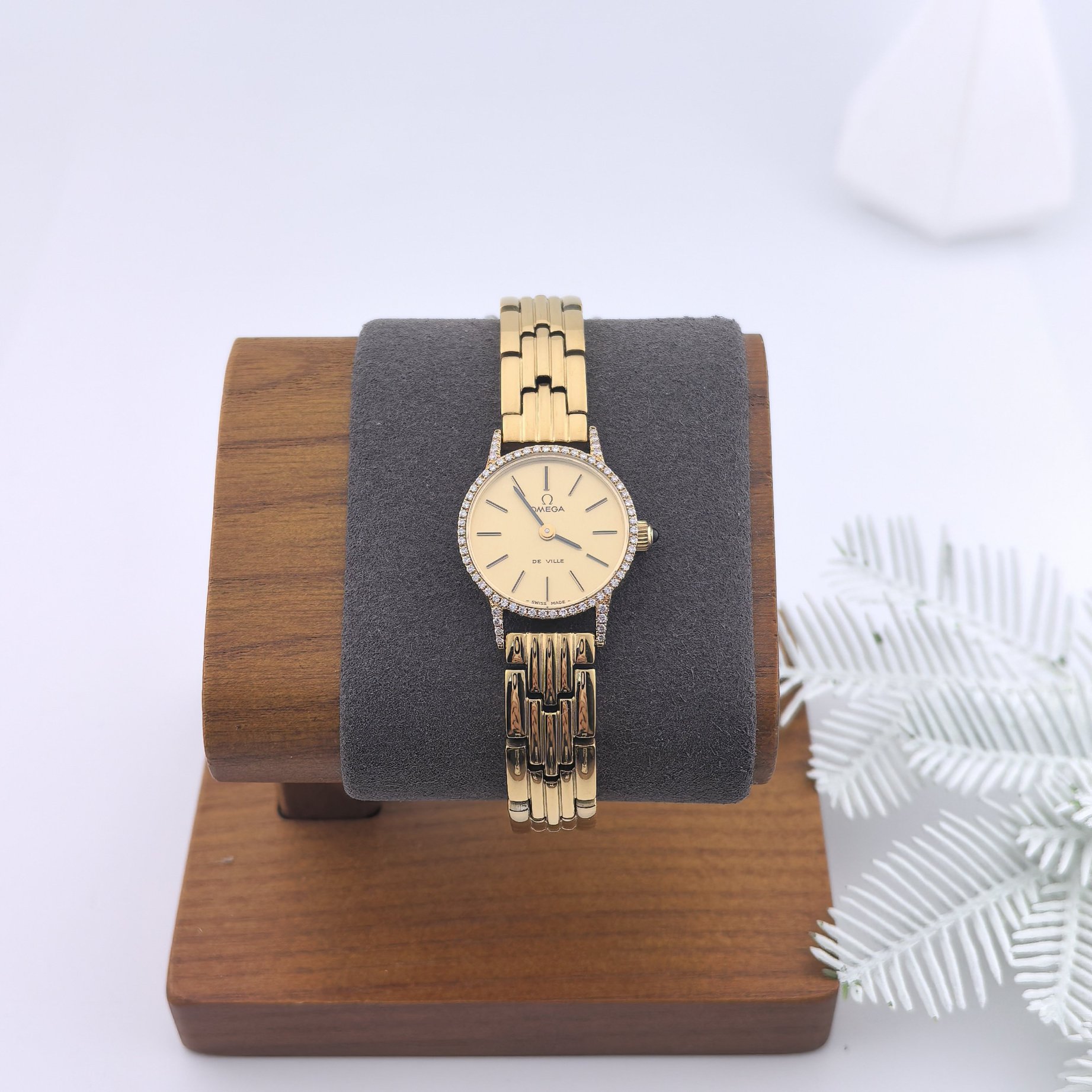 95新 Omega/欧米茄 【重庆中古谢漂亮】欧米茄手表/女表/01537